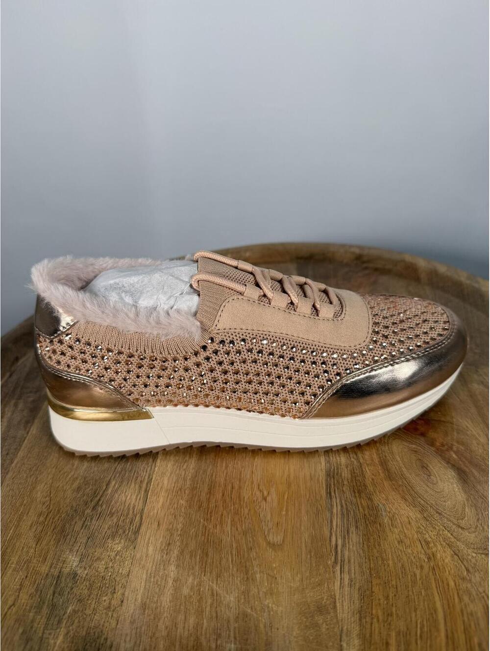 Kenneth Cole Reaction Shell Cari Faux Fur Jewel Jogger Sneakers US 6.5M NWB - Picture 8 of 11